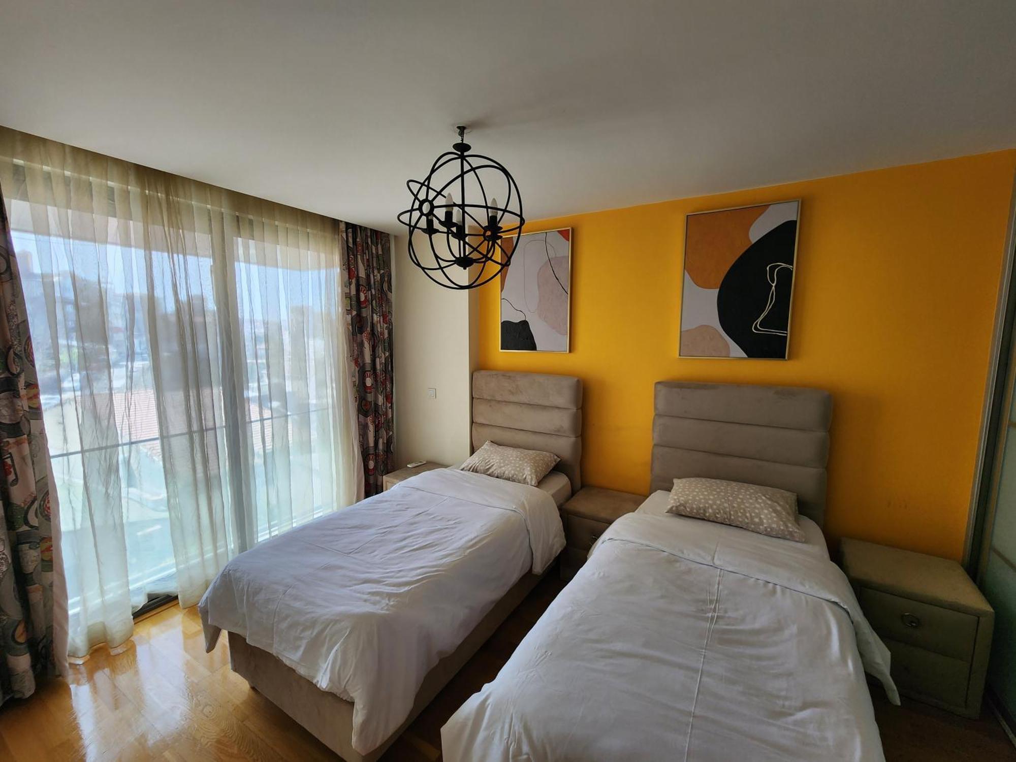 Taksim Perfect Residence, 3 Bedrooms, 140 M2, Pool Gym Sauna Access *